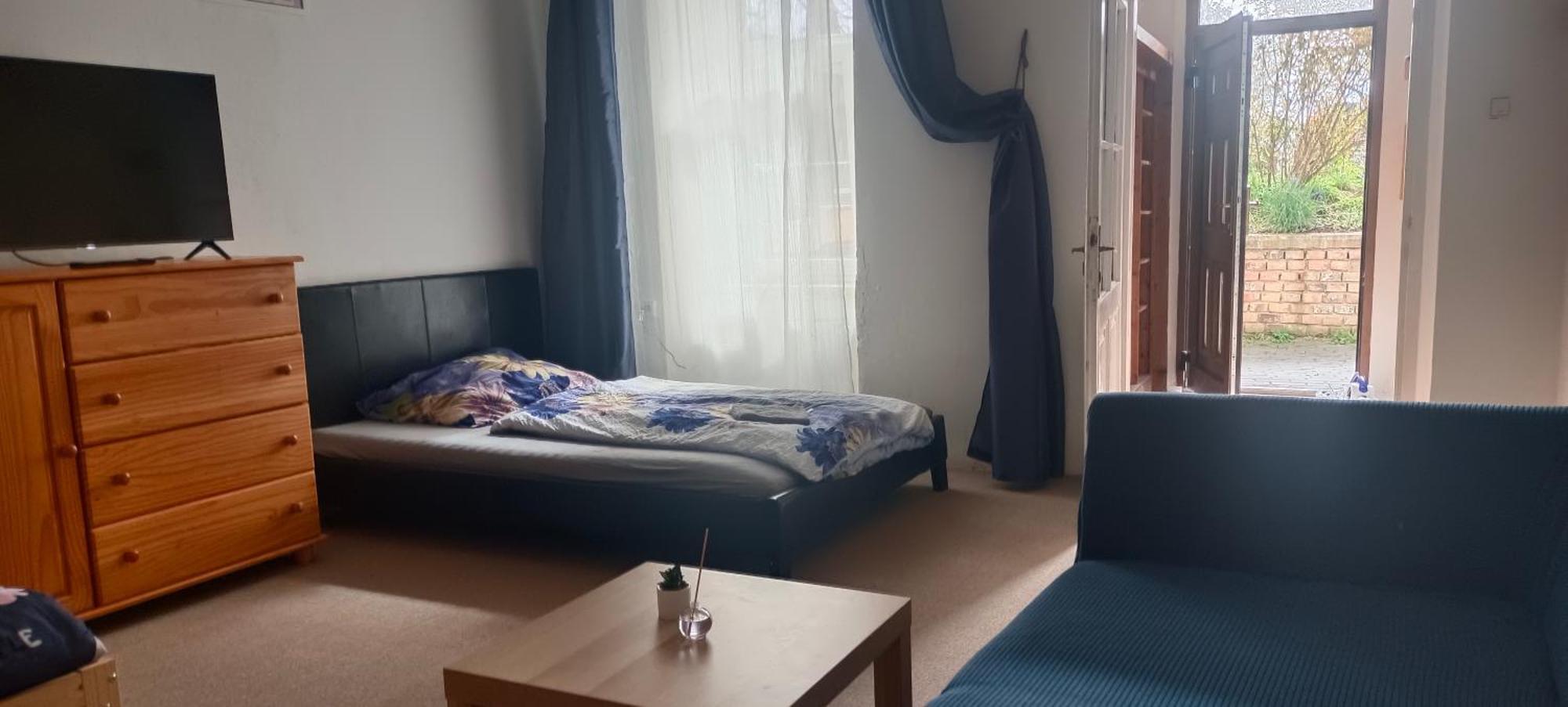 Byt S Terasou A Zahradou Brno Zewnętrze zdjęcie